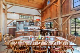 Curry Barn