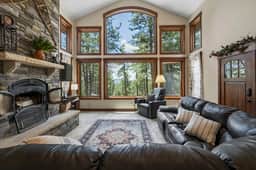 Soaring Pines Retreat