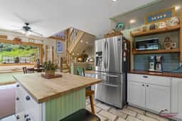 Hidden Valley Farmhaus Retreat - Image 4