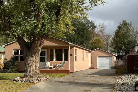 Momma's House - Image 1