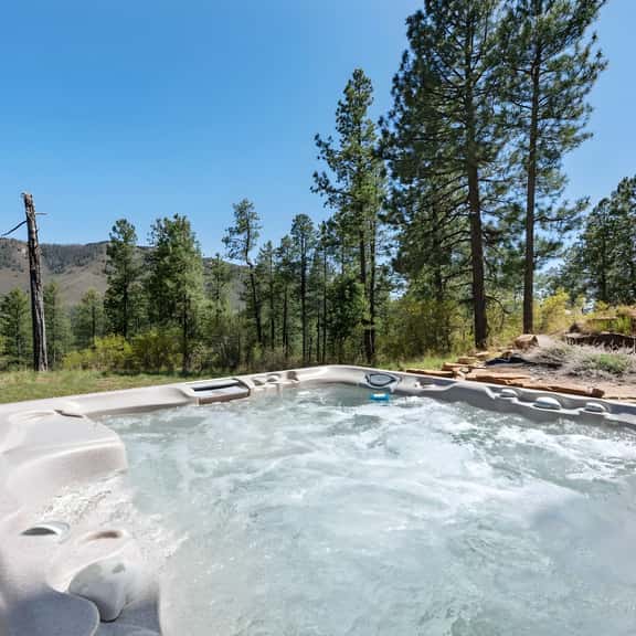 Elk Meadows Family Retreat - Image 1
