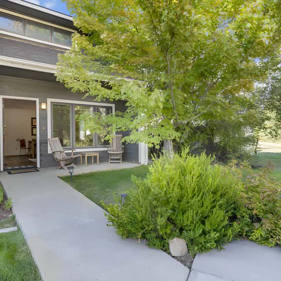 Tall Tree Townhome - Image 1