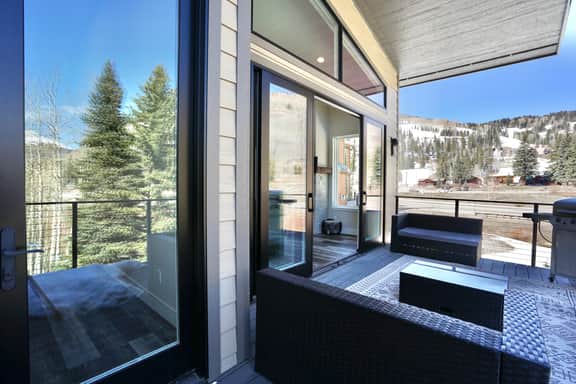 Modern Mountain Escape
