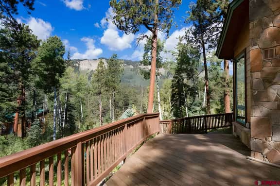 Lake Purgatory Family Lodge