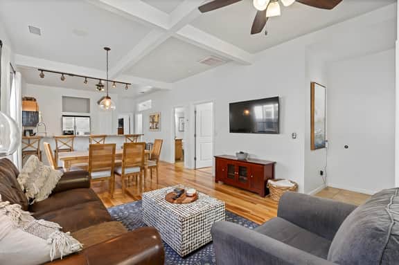 5th Avenue Cottage