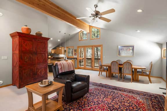 Edgemont Ridge Retreat