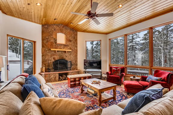 Lake Purgatory Family Lodge