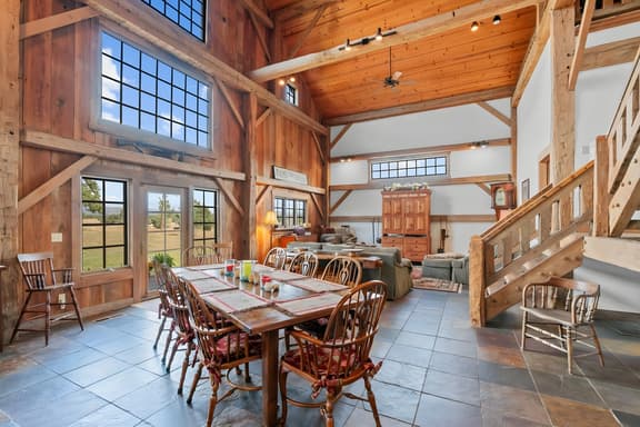 Curry Barn