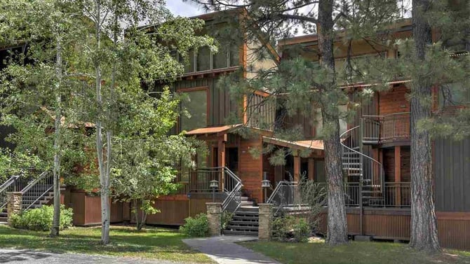 Property Walkthrough: Pinecone